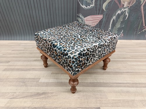Leopard print bench purse - bench,,